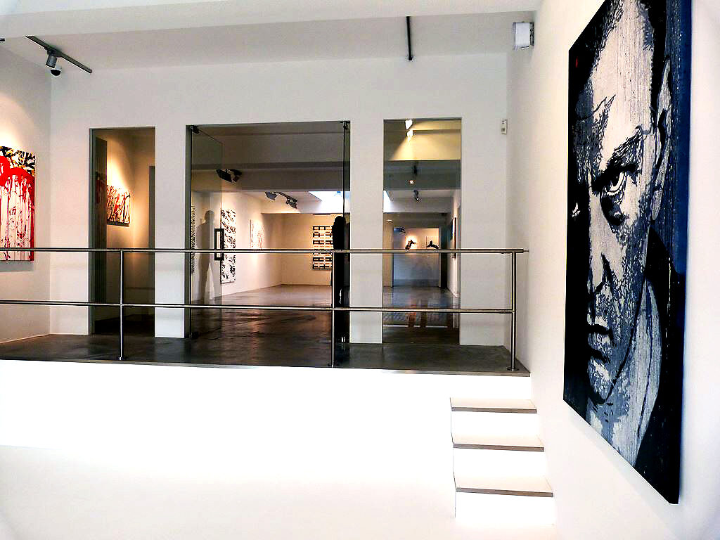 Transformation d'un hangar en galerie d'art à Tournai